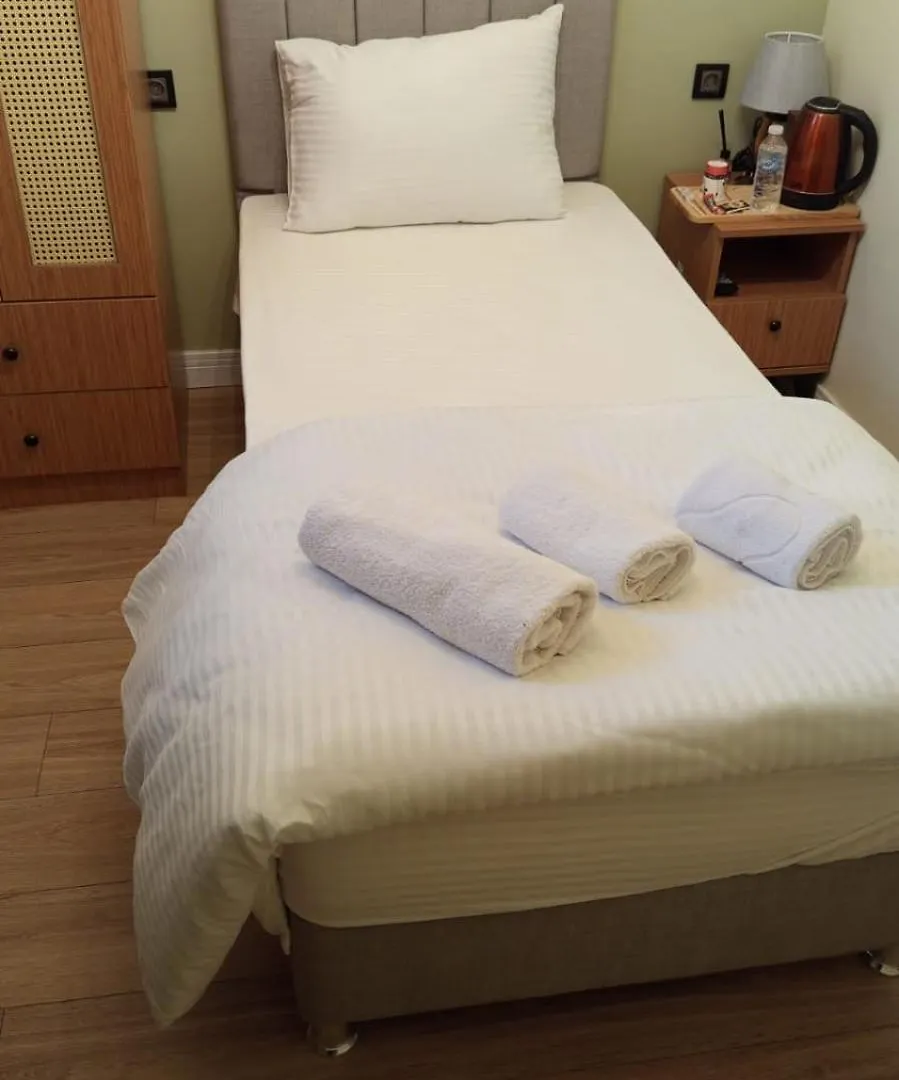 Zelle Airport Boutique Hotel Tayakadin 0*,