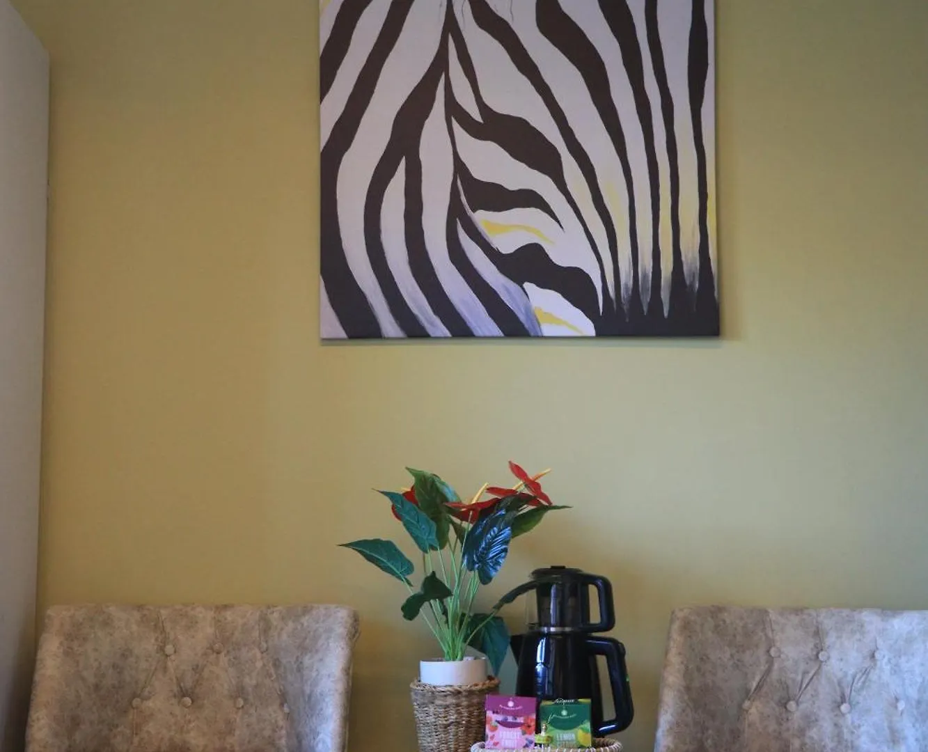 Zelle Airport Boutique Hotel Tayakadin